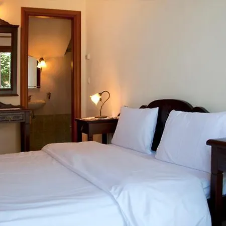 To Balkoni Tis Limnis Plastira * Neochori (Karditsa)