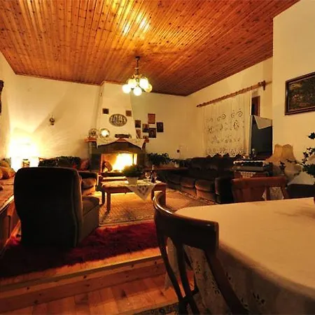 To Balkoni Tis Limnis Plastira Appartement Neochori (Karditsa)